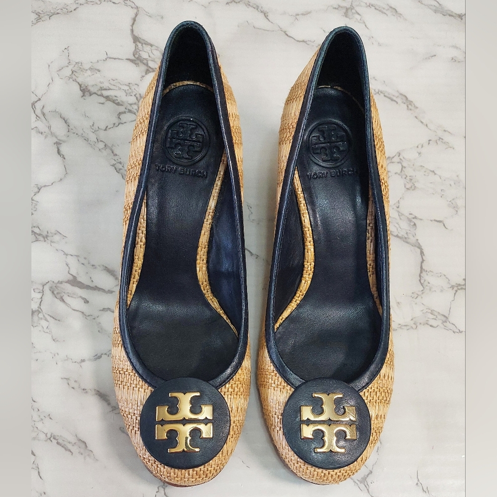 TORY BURCH Sally Raffia Straw Wedge Pump Stacked Heels Navy Blue, Size 9.5 M - Picture 2 of 9